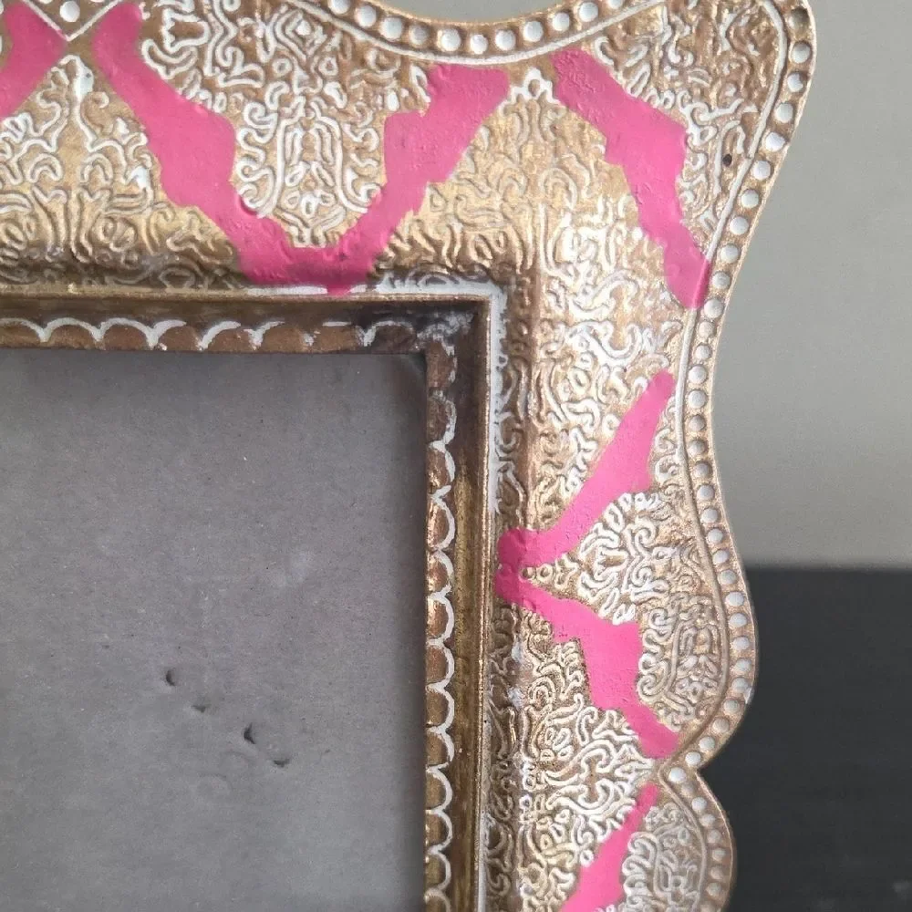 Sicura elegant vintage